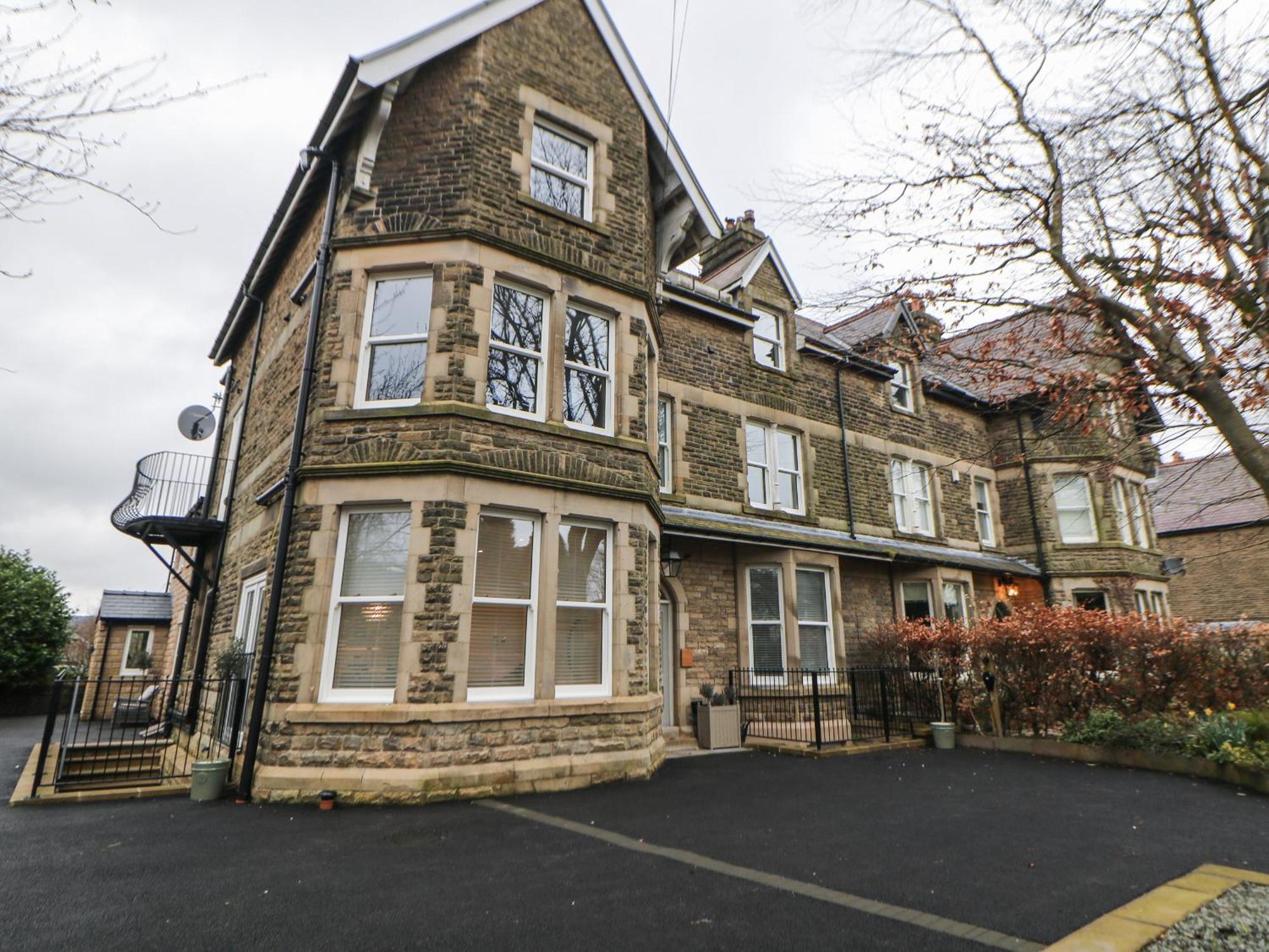 Cavendish Suite Buxton  Exterior photo