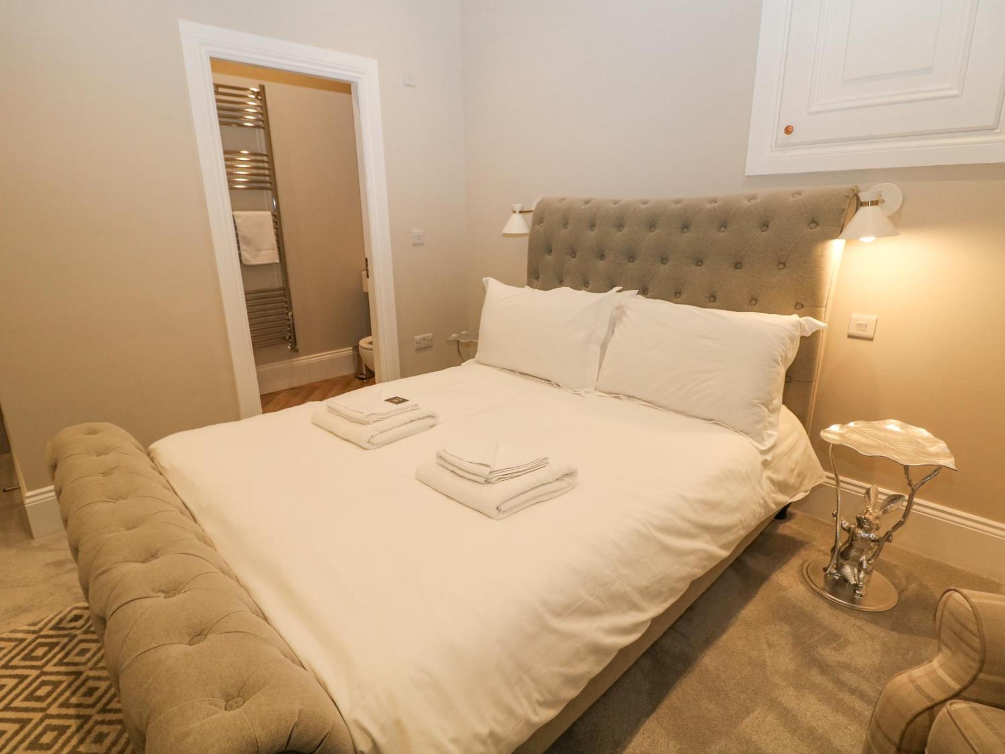 Cavendish Suite Buxton  Exterior photo